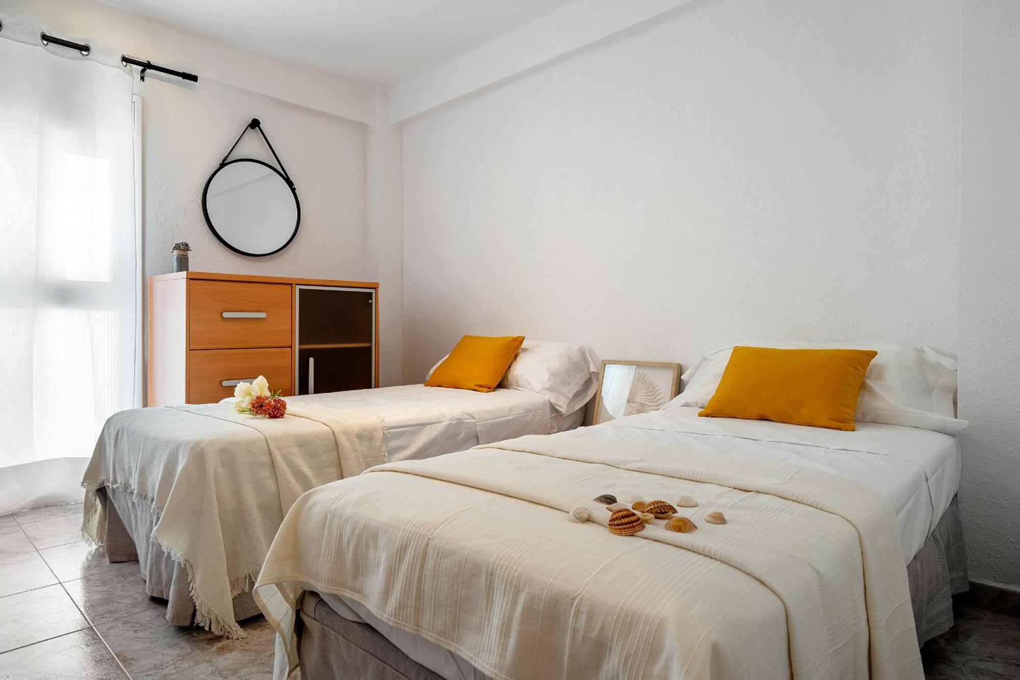 Alea Rentals - Altamira Ла Пинеда Екстериор снимка